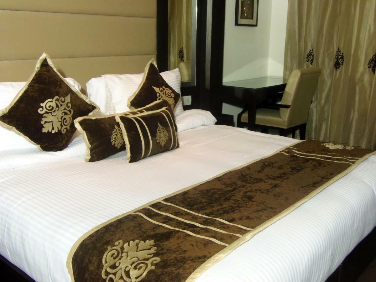 Bluemont Beacon Hotel New Delhi Gurgaon Eksteriør bilde