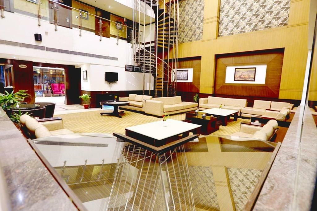 Bluemont Beacon Hotel New Delhi Gurgaon Eksteriør bilde